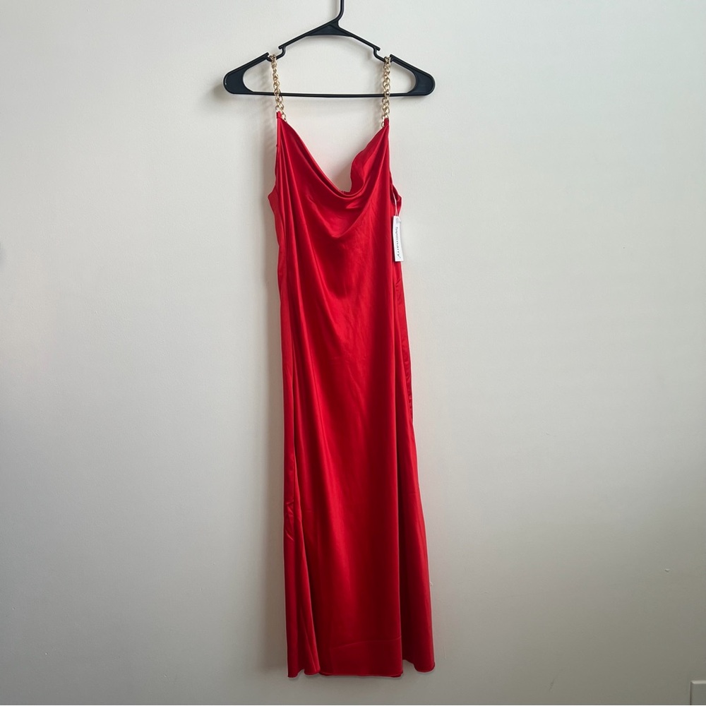 Sollinarry Red Cowl Neck Chain Strap Midi Slip Dress